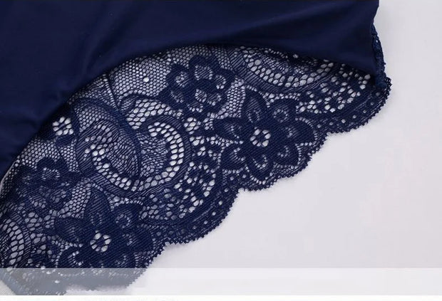 Women's Sexy Lace Panties Seamless Cotton Breathable Briefs Girls Transparent Underpants Plus Size Brand Underwear 1 Piece