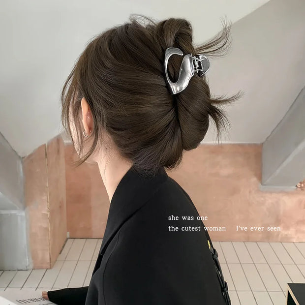 Fashion Elegant Gold Color S-shaped Metal Hairpins Hair Claw For Women Girls Korean Hair Clips Ponytail Clip Hair Accessories