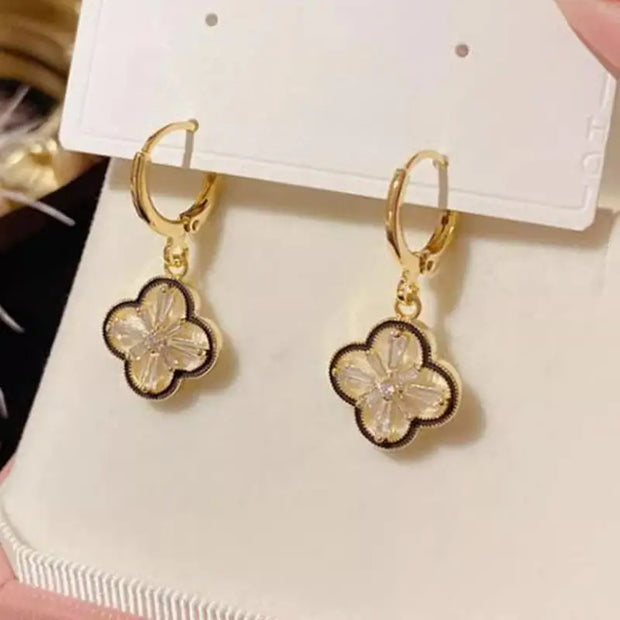 Cute Elegant Gold-Plated Copper Zircon Four-Leaf Clover Dangle Earrings for Women and Girls Wholesale