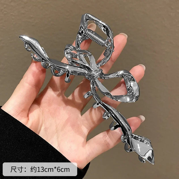 Trendy Gold Silver Black Metal Bowknote Giant Claw Clips for Women Thick Hair Accessories Geometric Big Shark Hairpin Headwear