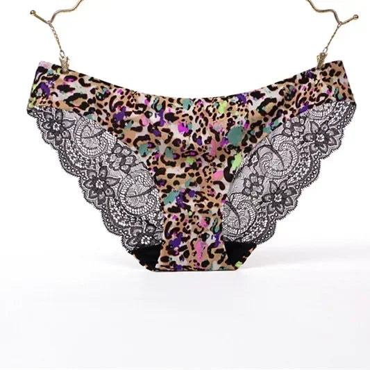 Women's Sexy Lace Panties Seamless Cotton Breathable Briefs Girls Transparent Underpants Plus Size Brand Underwear 1 Piece