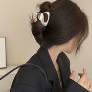 Fashion Elegant Gold Color S-shaped Metal Hairpins Hair Claw For Women Girls Korean Hair Clips Ponytail Clip Hair Accessories