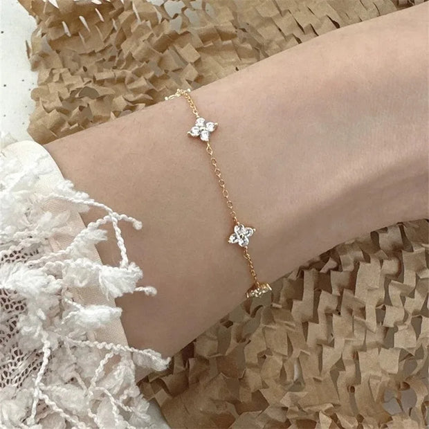 New Crystal Flower Stainless Steel Bracelet Women Fashion Personality Korean Bracelet Jewelry Accessories Anniversary Gift
