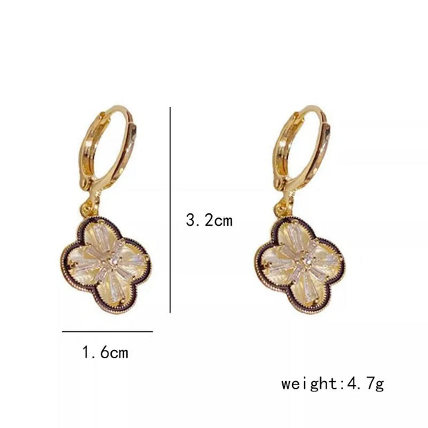 Cute Elegant Gold-Plated Copper Zircon Four-Leaf Clover Dangle Earrings for Women and Girls Wholesale