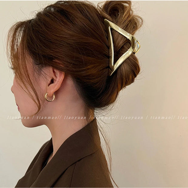 Fashion Elegant Gold Color S-shaped Metal Hairpins Hair Claw For Women Girls Korean Hair Clips Ponytail Clip Hair Accessories